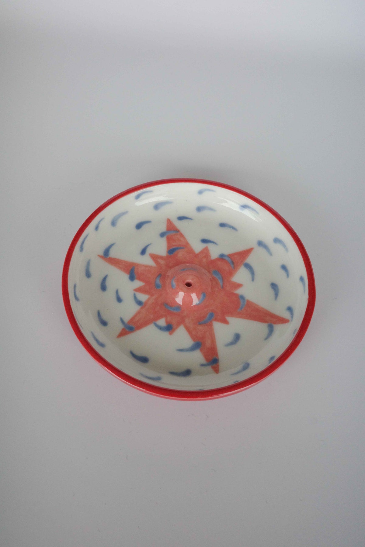 stars make me cry incense dish